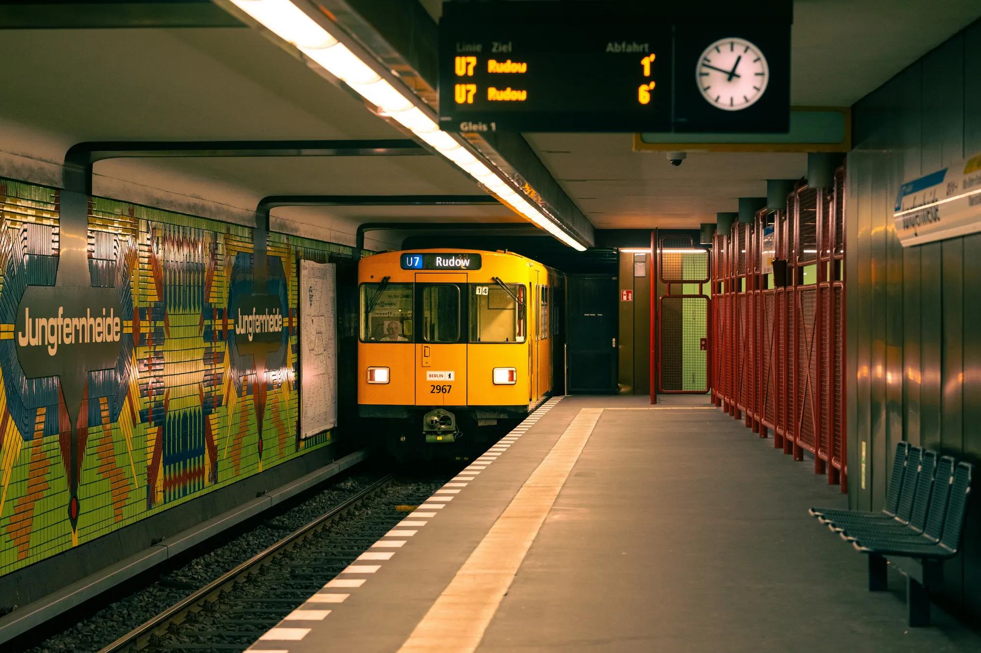 bynder image