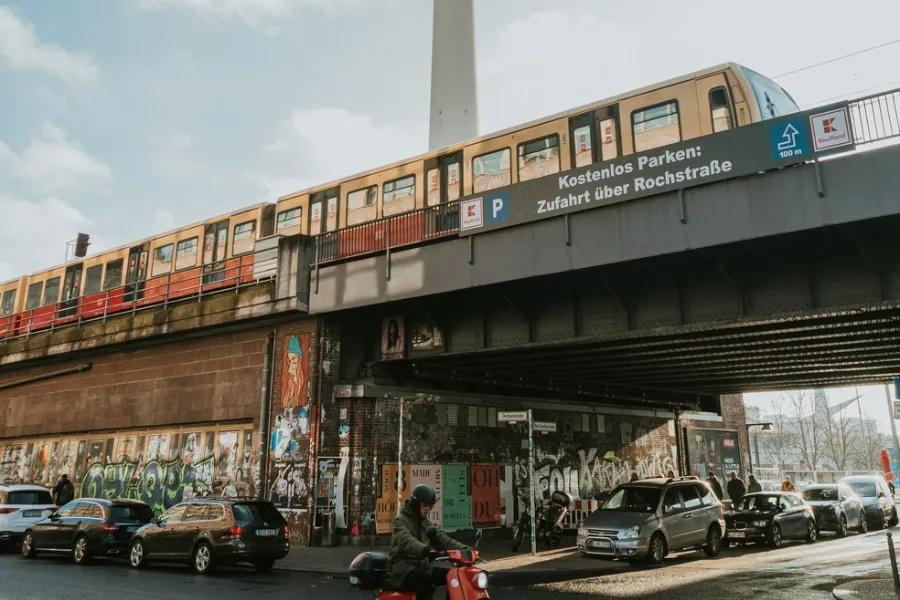 bynder image